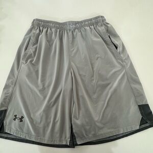 Under Armour Men's Light Gray Athletic Shorts
